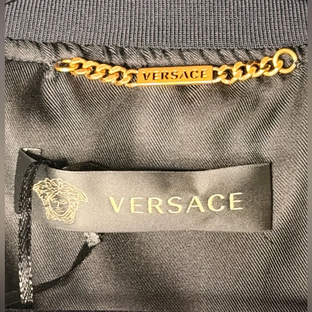 Versace Black & Gold Baroque Bomber Jacket - New with Tag - Small / 38 USA - Picture 7 of 14